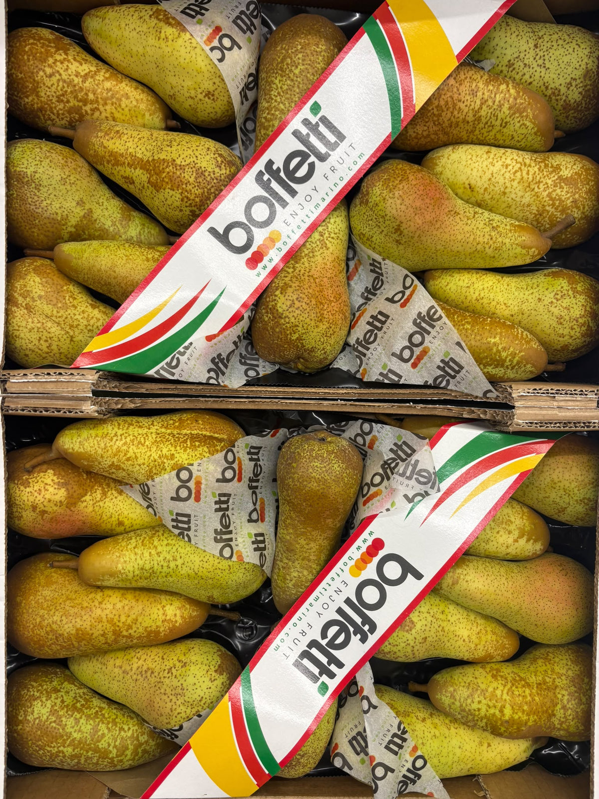 FRESH FRUITS PEAR ABATE CAL 14 £4.56 AL KG (APPROX 4.2 KG) - ONLY LONDON AREA