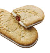 VITASNELLA BISCUITS SANDWICH CEREALYO FILLED RED FRUITS X5 253 GR (12 in a box)