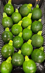 FRESH VEGETABLES COURGETTES ROUND £3.31 AL KG (APPROX 5.6 KG) - ONLY LONDON AREA