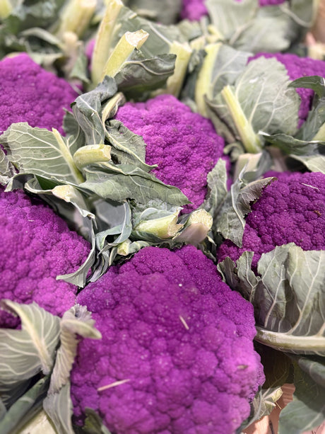 FRESH VEGETABLES CAULIFLOWER PURPLE £3.31 AL KG (APPROX 8.25 KG) - ONLY LONDON AREA