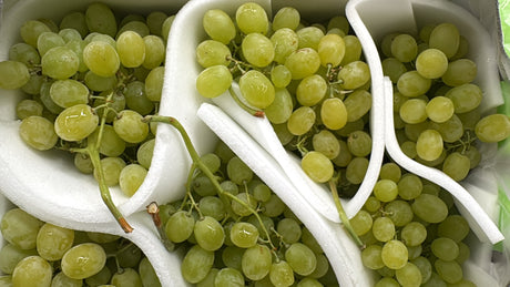 FRESH FRUITS GRAPES SEEDLESS WHITE ARRA £7.12 AL KG (APPROX 6 KG) - ONLY LONDON AREA